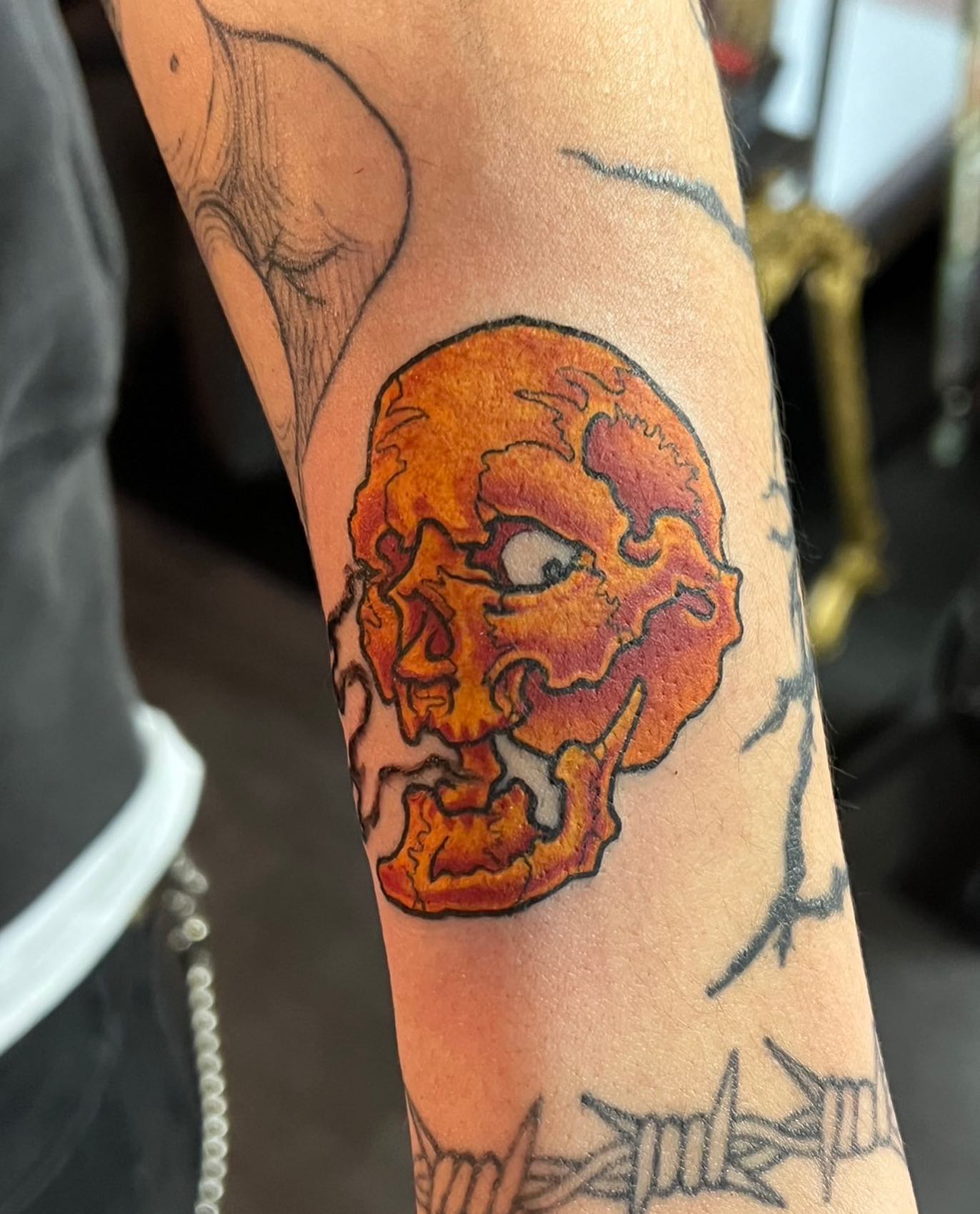 腕 #スカル#skull #skulltattoo #tattoo #ink #freehand #56 #56tattoo #horimasa #tokyo #color #スカル #ガイコツ #タトゥー #インク #スミ #イレズミ #フリーハンド #カラー #ホリマサ #トウキョウ #骸骨 #刺青 #墨 #彫雅 #東京